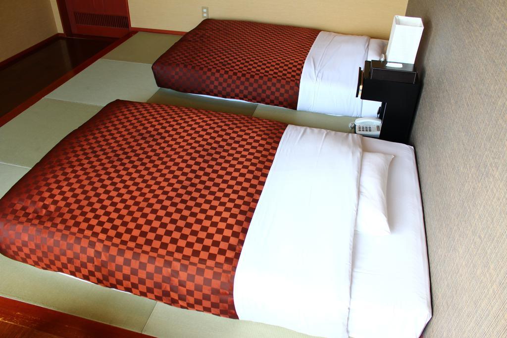 פוג'יסאווה Hotel Shiosai מראה חיצוני תמונה
